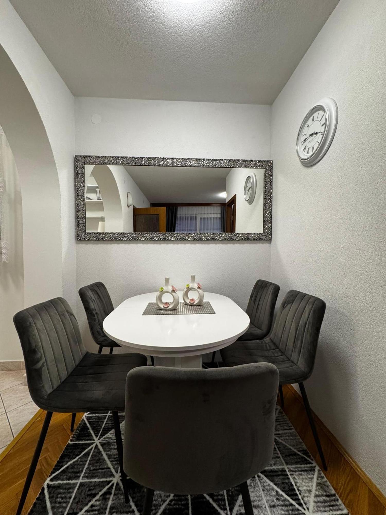 Senada Apartments Selce Eksteriør billede